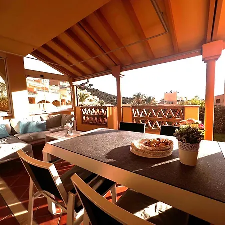Santa Maria Village, Elviria, Apartamento